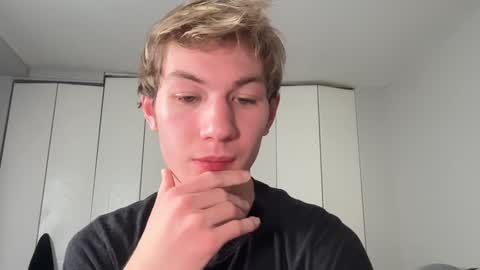 Oliver Beck online show from December 6, 2:13 am