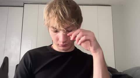 Oliver Beck online show from December 9, 7:18 pm