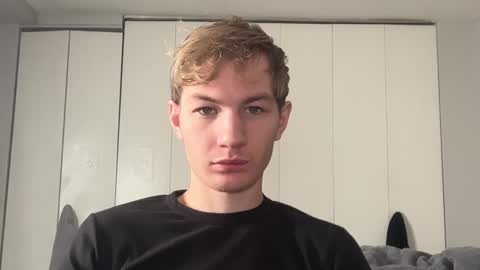 Oliver Beck online show from December 14, 7:03 pm