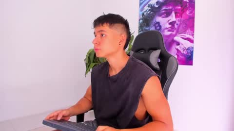 Oliver bray online show from January 28, 3:35 pm