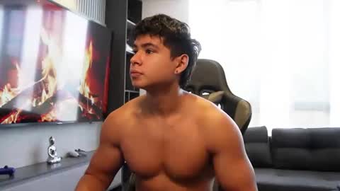 Oliver bray online show from April 10, 2:22 pm