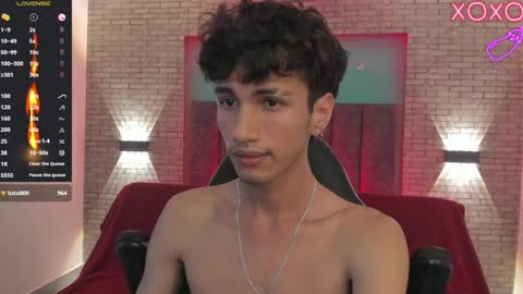 Oliver fast online show from December 13, 1:55 pm