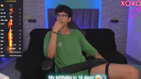 Oliver fast online show from January 30, 7:50 am