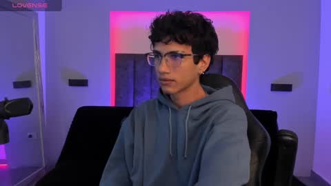 Oliver fast online show from February 5, 4:27 am