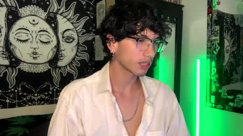 Oliver fast online show from October 13, 7:52 am