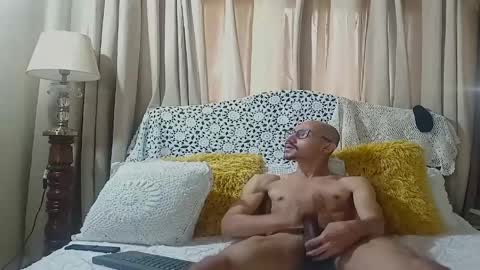 oliver_goldberg online show from May 8, 3:28 pm