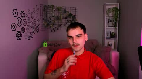 Snapshot of oliver_hill_ chatting on November 15, 10:34 am oliver hill online show from November 15, 10:34 am