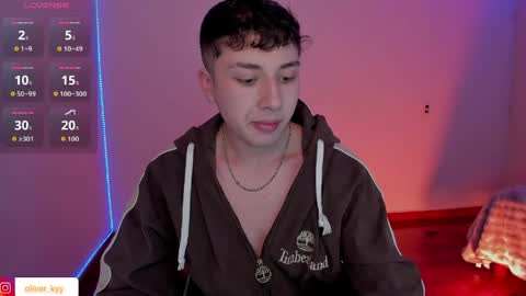 oliveeer online show from April 24, 10:39 am