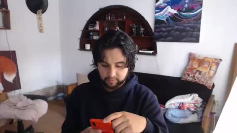 Snapshot of oliver_laid_2023 chatting on January 16, 8:02 pm oliver_laid_2023 online show from January 16, 8:02 pm