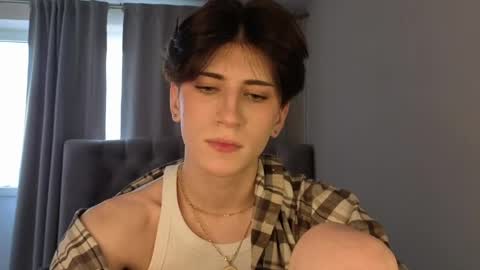 oliver online show from April 20, 1:58 pm