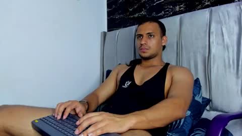 oliver_todd online show from March 8, 6:06 am