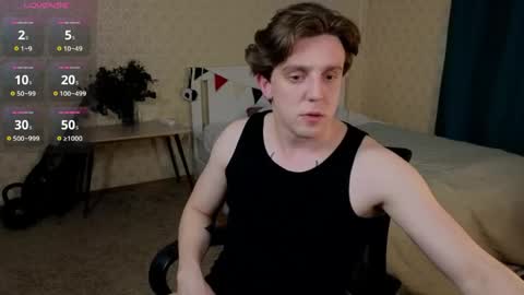 Oliver Evans online show from April 25, 3:42 am