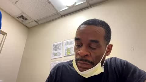 Snapshot of olivertwist73 chatting on January 1, 4:29 am olivertwist73 online show from January 1, 4:29 am