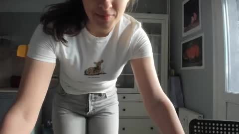 olivia__dream online show from May 5, 3:42 pm