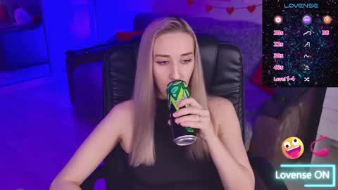 olivia_daze online show from January 9, 5:59 pm