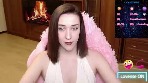 olivia_daze online show from March 10, 12:10 pm