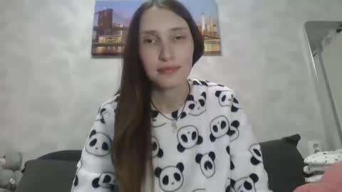 Snapshot of olivia_dream1 chatting on October 10, 9:14 pm Olivia online show from October 10, 9:14 pm