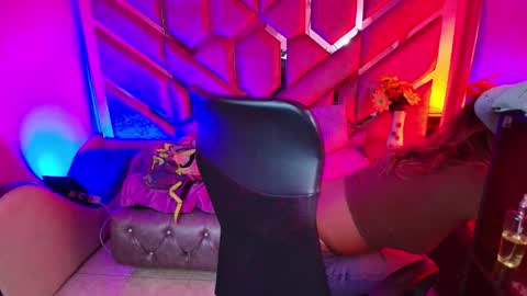  OLIVIA  online show from December 22, 3:58 am