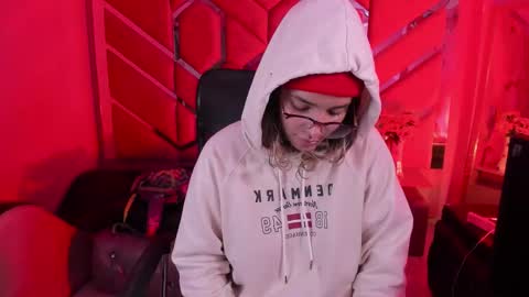  OLIVIA  online show from February 16, 3:02 am