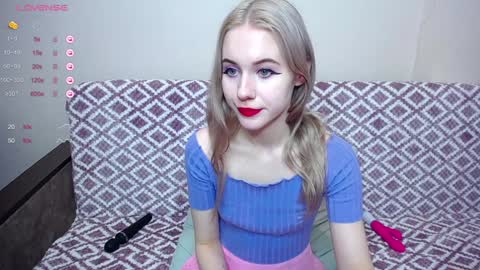 olivia_graceee online show from December 21, 8:50 am