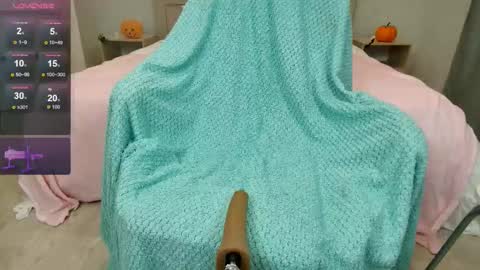 Olivia Hi guys Follow me  online show from November 3, 12:13 am