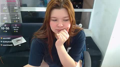 olivia_martine online show from March 11, 3:48 am