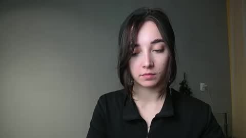 Olivia online show from February 19, 4:55 pm