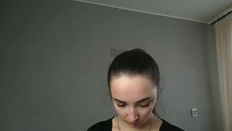 Olivia online show from March 4, 9:04 am