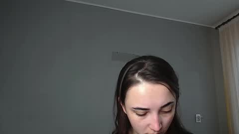 Snapshot of olivia_oliv chatting on April 30, 7:36 am Olivia online show from April 30, 7:36 am