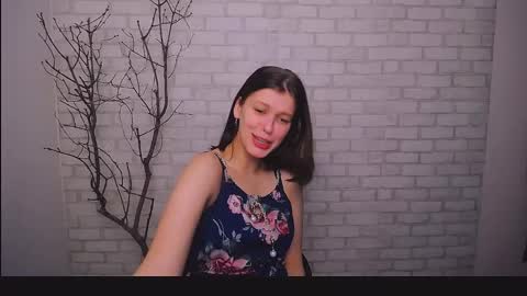 Snapshot of olivia_red_ chatting on January 22, 1:53 pm Olivia online show from January 22, 1:53 pm