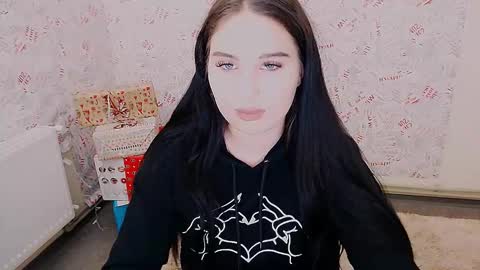 Snapshot of olivia_red_ chatting on February 26, 2:14 pm Olivia online show from February 26, 2:14 pm