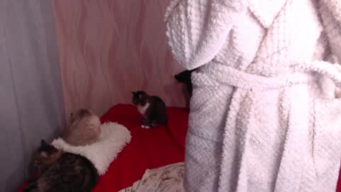 Snapshot of olivia_redd chatting on December 31, 12:32 am Olivia online show from December 31, 12:32 am