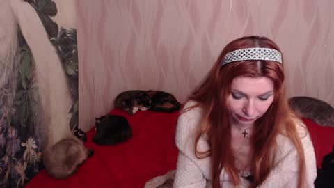 Snapshot of olivia_redd chatting on February 9, 1:33 am Olivia online show from February 9, 1:33 am