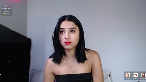 Snapshot of olivia_rousse chatting on June 30, 12:17 pm online show from June 30, 12:17 pm