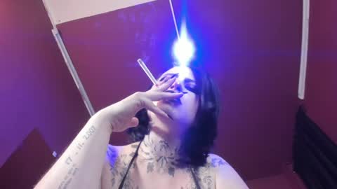 Snapshot of olivia_seex chatting on December 18, 3:55 pm   online show from December 18, 3:55 pm