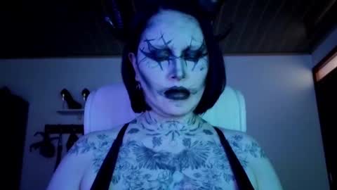 Snapshot of olivia_seex chatting on October 6, 2:25 pm   online show from October 6, 2:25 pm