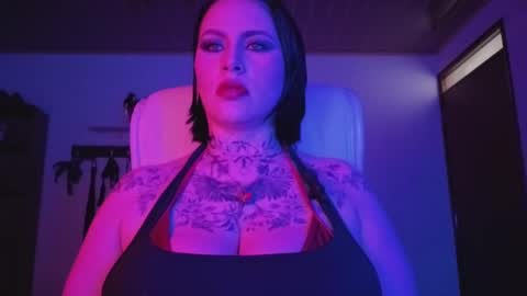 Snapshot of olivia_seex chatting on October 25, 1:18 pm   online show from October 25, 1:18 pm