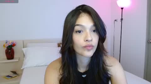 Olivia Bram online show from July 18, 12:42 pm