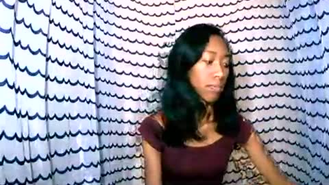 oliviah27 online show from October 26, 8:20 am