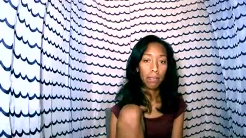 oliviah27 online show from October 26, 8:26 pm