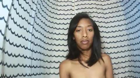 oliviah27 online show from November 8, 9:09 am