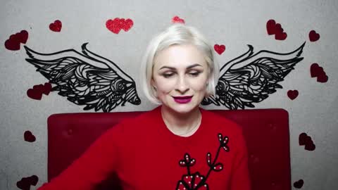 OliviaHorst online show from February 13, 9:20 am