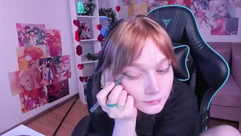 OliviaLaurens online show from December 16, 2:44 pm