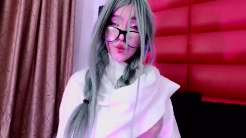 Snapshot of oliviamonroe18x chatting on November 13, 8:19 pm OliviaMonroe online show from November 13, 8:19 pm