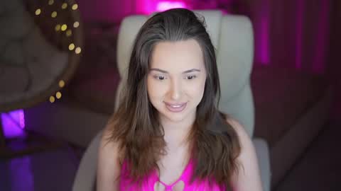 Olivia online show from April 21, 7:06 pm