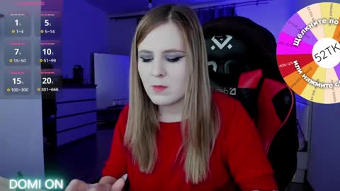 Snapshot of oliviamunk chatting on January 12, 6:39 am . online show from January 12, 6:39 am