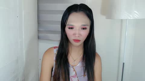 Snapshot of olivianiczxasshieerrraa6 chatting on March 8, 5:59 am NICOLE online show from March 8, 5:59 am