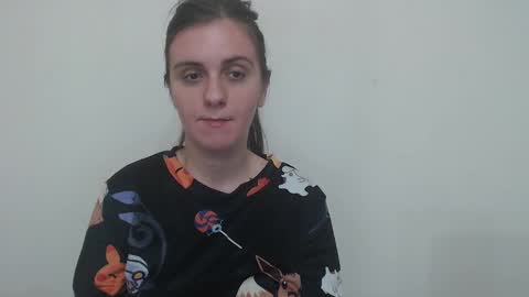 Snapshot of oliviasager chatting on February 4, 2:07 am Mistress Olivia online show from February 4, 2:07 am