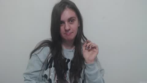 Snapshot of oliviasager chatting on February 5, 12:20 am Mistress Olivia online show from February 5, 12:20 am