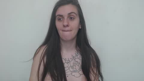 Snapshot of oliviasager chatting on February 22, 11:57 pm Mistress Olivia online show from February 22, 11:57 pm